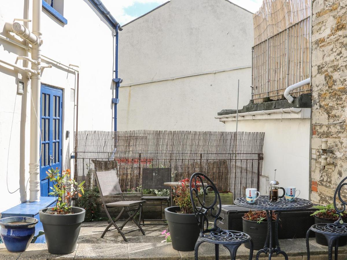 The Compass Apartment Swanage Bagian luar foto